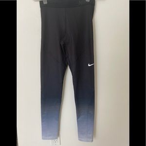 Nike Pro HyperWarm Leggings